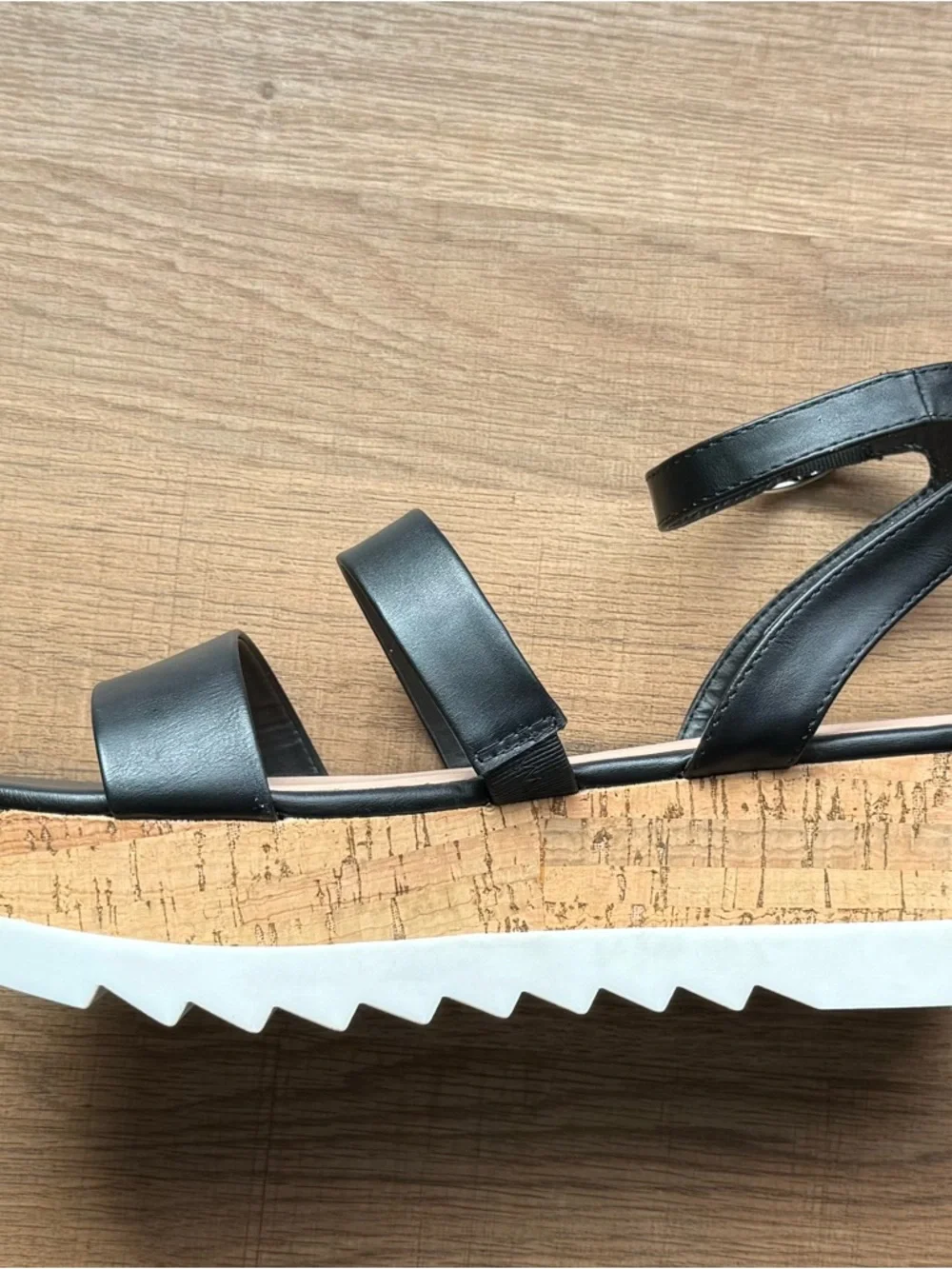 🧸 Madden Girl | NWOT • Steadyy Black Cork Platform Sandals with Ankle Strap